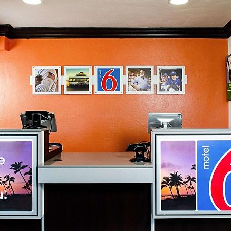 Motel 6-Modesto, Ca - Downtown Exteriör bild